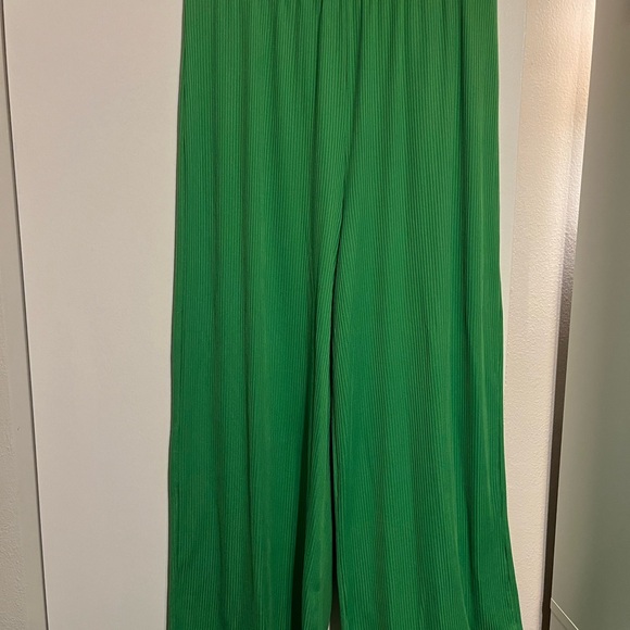 Vibrant Green Women's Jumpsuit - Picture 4 of 5